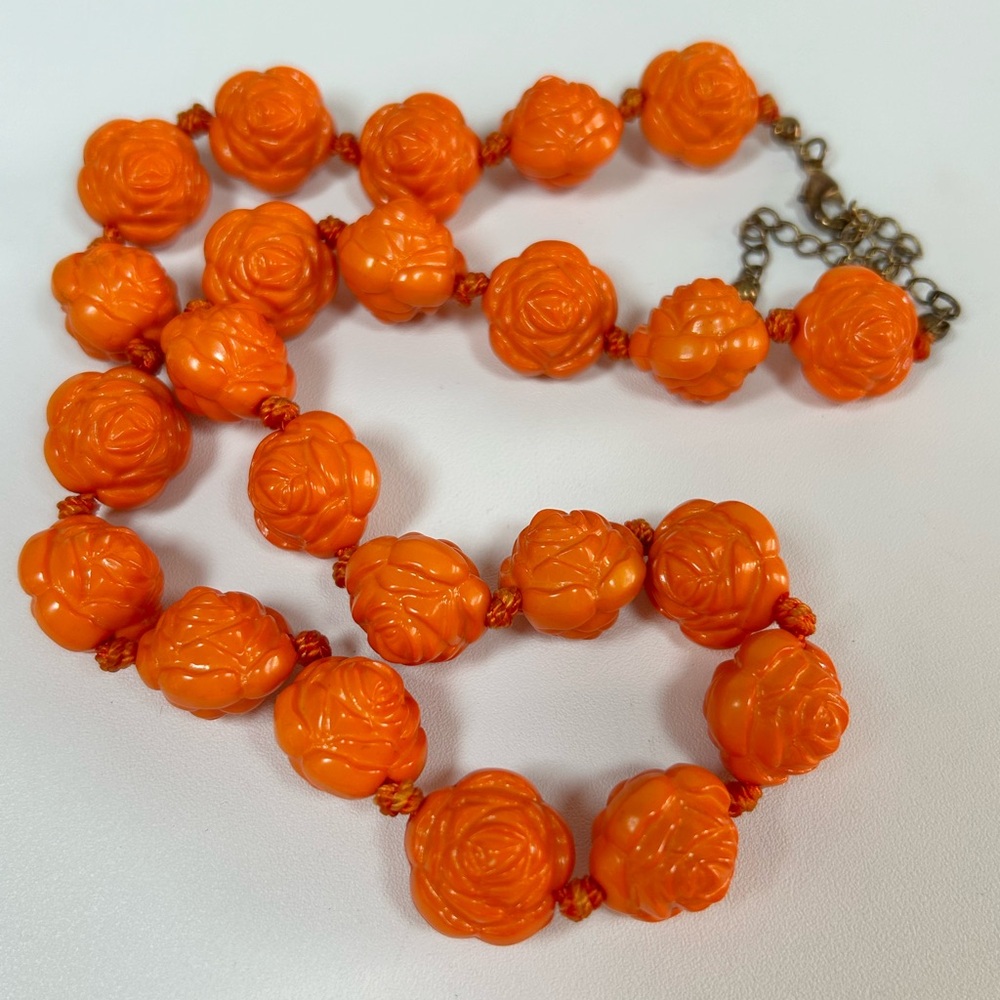 Molded Celluloid Rose Flower Beads Hand-Knotted Necklace Adjustable - Picture 4 of 4